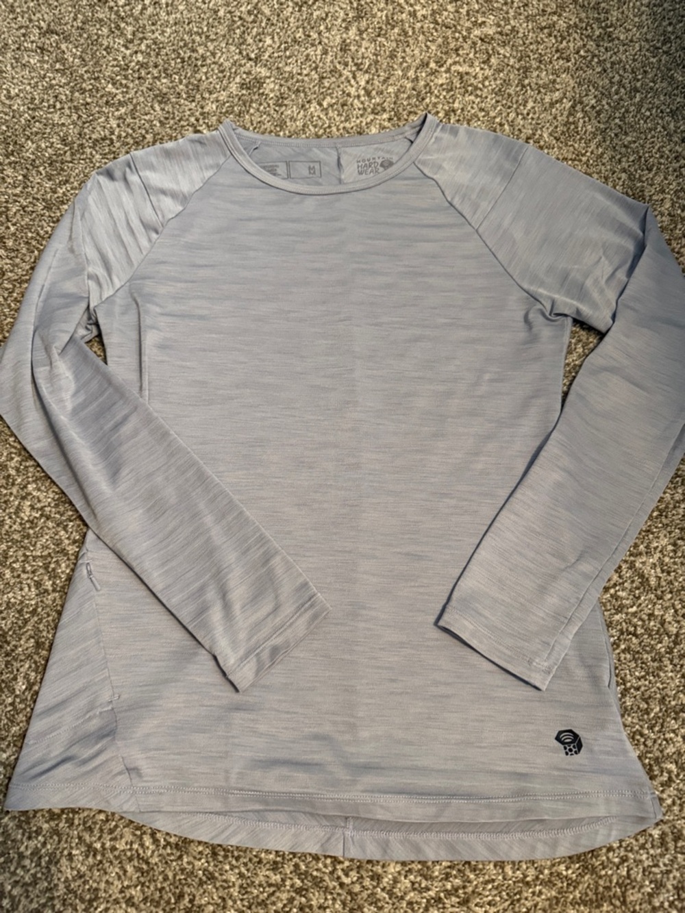Mountain Hardwear Women's Light Blue Long Sleeve Performance Top